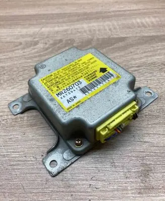 Mitsubishi Colt Airbag control unit/module MR260703 X6T39473