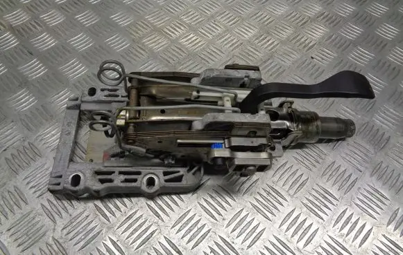 Audi A4 S4 B6 8E 8H Rear steering column 4B0419502E