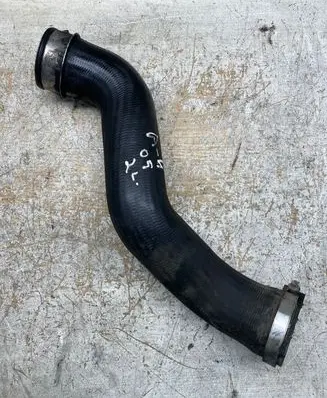 Audi A4 S4 B7 8E 8H Intercooler hose/pipe