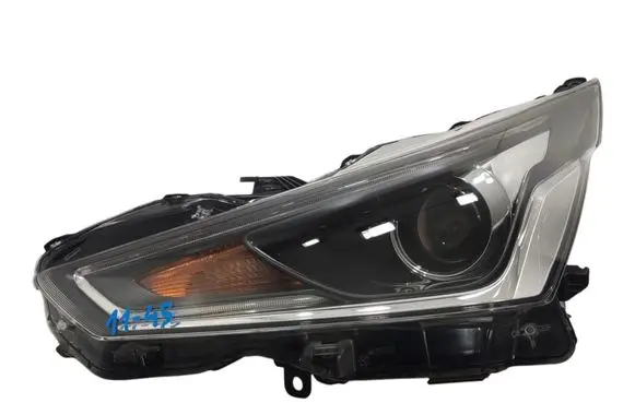 Toyota Aygo AB40 Headlight/headlamp