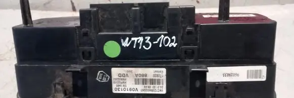 Volkswagen Touran I Speedometer (instrument cluster) 1T0920860A WT13102
