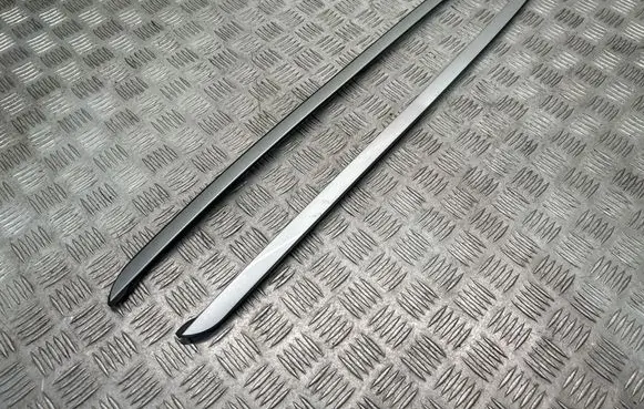 BMW X5 E70 Windshield trim 