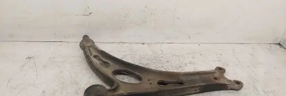 Seat Toledo III (5P) Front lower control arm/wishbone 1K0407153G