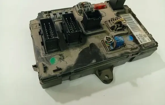 Peugeot 407 Comfort/convenience module S120017001H