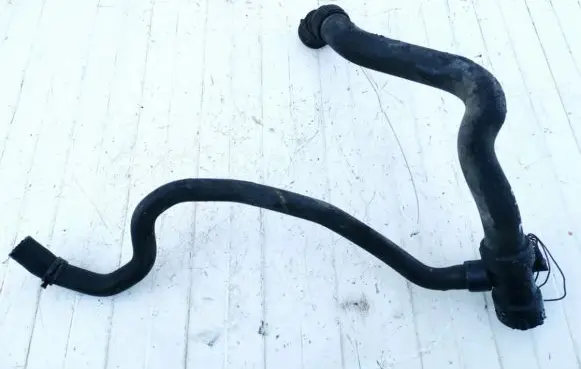 Audi A6 S6 C5 4B Engine coolant pipe/hose 4B0121049AH