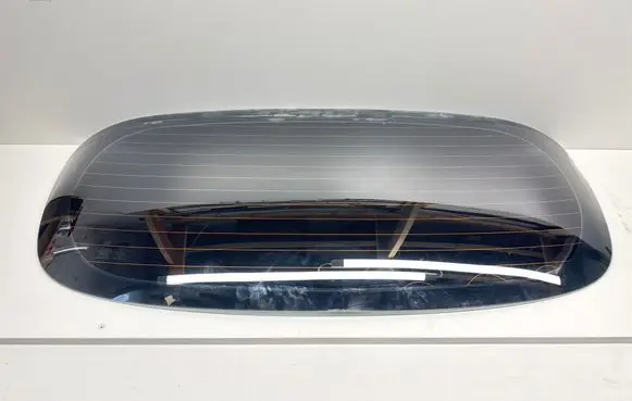 Ford Fiesta Rear windscreen/windshield window 