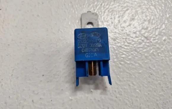 KIA Rio Other relay 95225-1F100