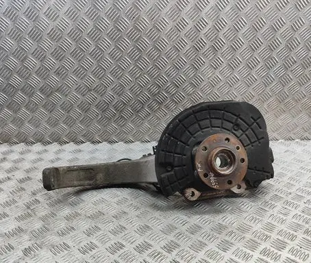 Maserati Levante Front wheel hub 670032053