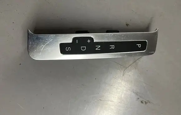 Audi Q7 4L Gear shift selector indicator 4L2713463A 35312121002