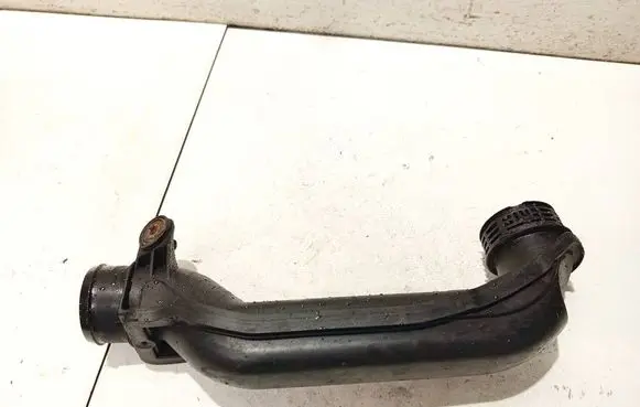 Volkswagen PASSAT B6 Intercooler hose/pipe 3c0145762al