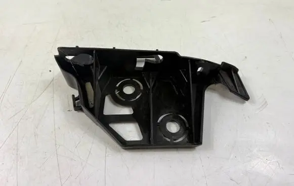Peugeot 3008 I Front bumper mounting bracket 9684021080