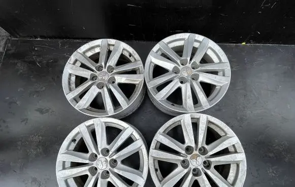 Mitsubishi ASX R17 alloy rim 