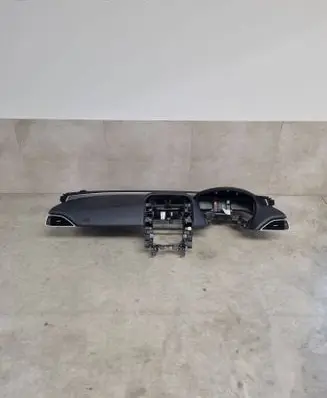 Jaguar XE Dashboard X760X7611Y X760 GX73018B08A