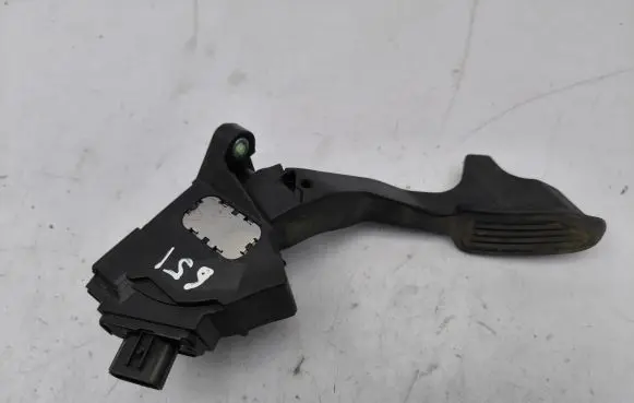 Toyota Yaris Accelerator throttle pedal 781100D160 03896316451