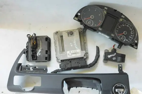 Volkswagen PASSAT CC Engine ECU kit and lock set 03L907309 028101529 3C959433R