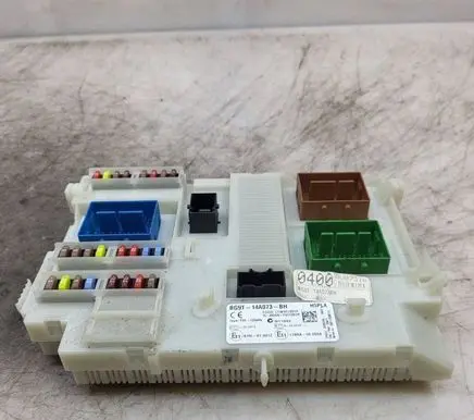 Ford Mondeo MK IV Comfort/convenience module BG9T14A073BH 3659AF01125TP