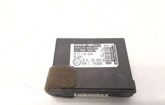 Toyota Avensis T270 Immobilizer control unit/module 8978005050 VP9BFF19A366DB
