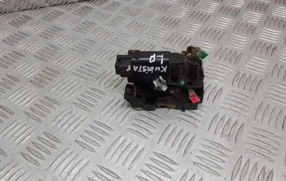 Nissan Kubistar Front door lock