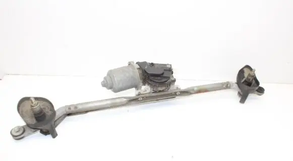 Jeep Compass Front wiper linkage and motor 05303828AF
