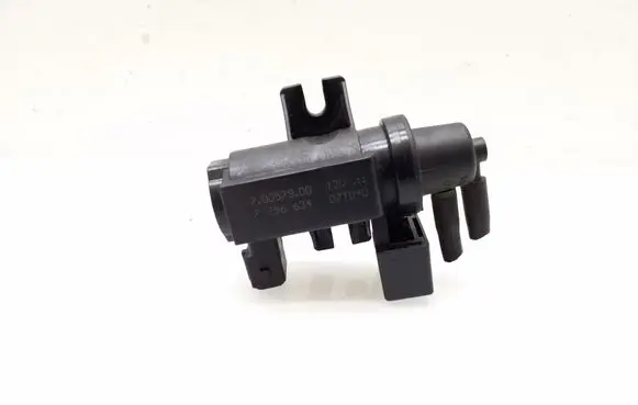 BMW 5 E60 E61 Turbo solenoid valve 70057900 07T040