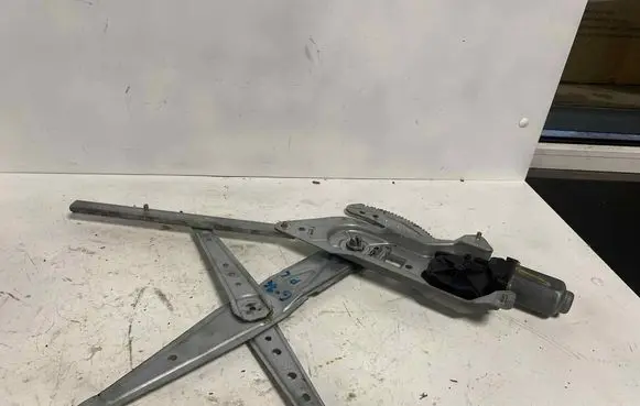 Renault Kangoo I Front door window regulator with motor 8200188551 400664