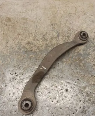 Chrysler Pacifica Rear control arm