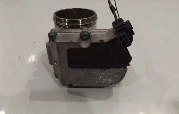 Audi A6 S6 C6 4F Throttle valve A2C30247400