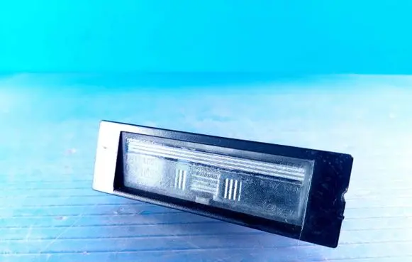 Alfa Romeo 147 Number plate light 517134000
