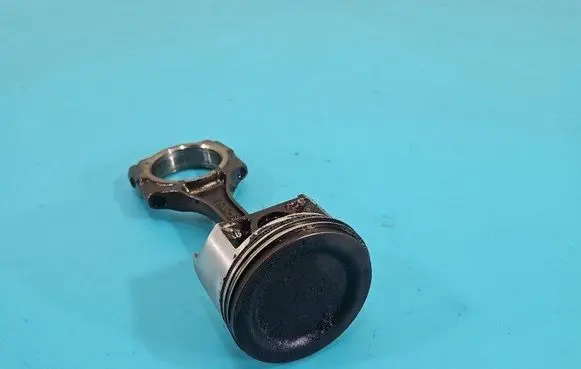 Suzuki Grand Vitara II Piston IMPRK1492492