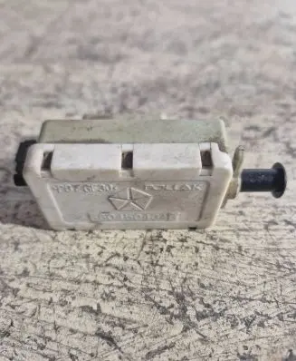 Chrysler Grand Voyager IV Brake pedal sensor switch 56045043Ag