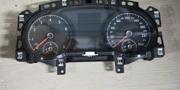Volkswagen Golf VII Speedometer (instrument cluster) 5G1920750A