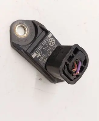Volkswagen Scirocco Airbag deployment crash/impact sensor 3C0907651