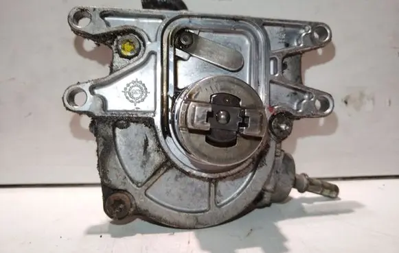 Opel Astra G Vacuum pump 0252738