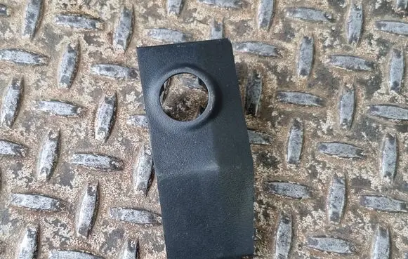 Volvo XC60 Front parking sensor holder (PDC) 31425190
