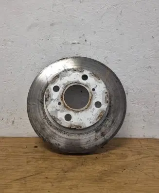 Toyota Yaris Front brake disc