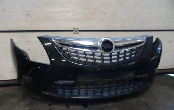 Opel Zafira C Front bumper