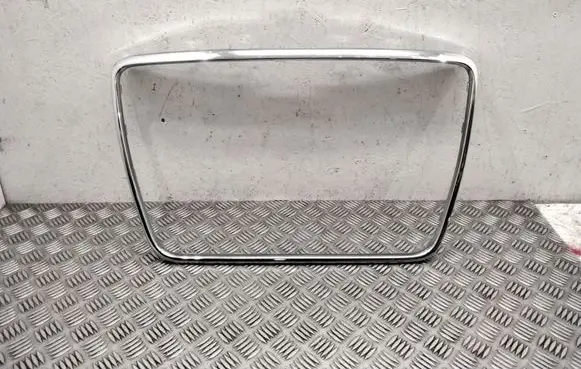 Audi A3 S3 8V Front bumper upper radiator grill 8V3853651
