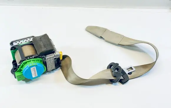 Audi A4 S4 B8 8K Front seatbelt 8K1857706H 0715C9M12Z