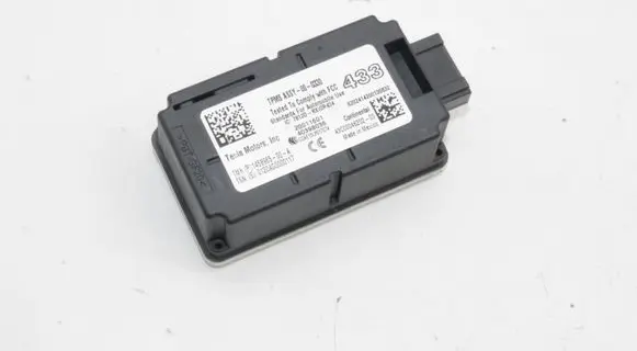 Tesla Model 3 Tire pressure control unit 145896500A