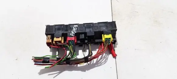 Audi A4 S4 B5 8D Fuse box set 4A0941822 896046