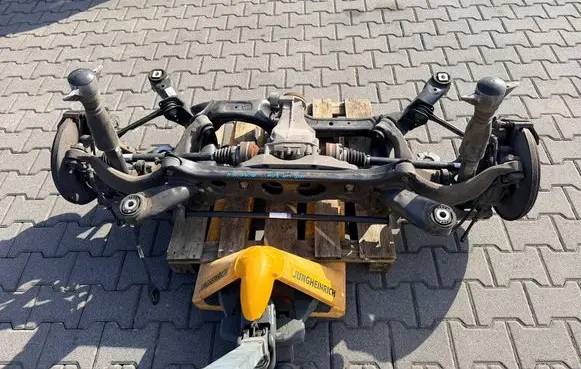 Audi Q5 SQ5 8R Rear subframe 8R0505235N
