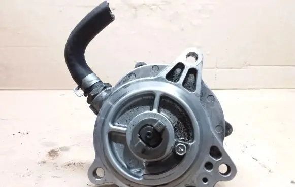 Subaru Legacy Vacuum pump