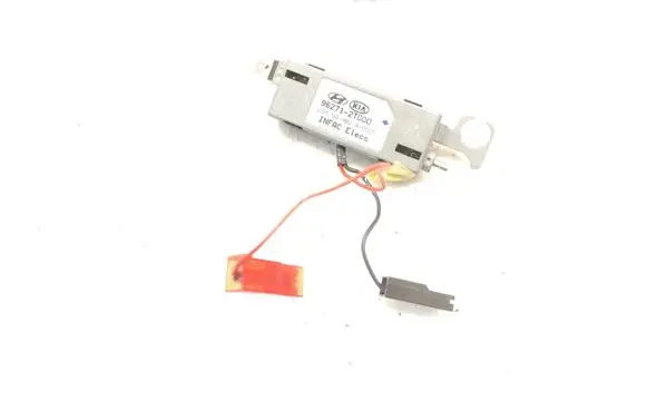 KIA Optima Aerial antenna amplifier 962712T000