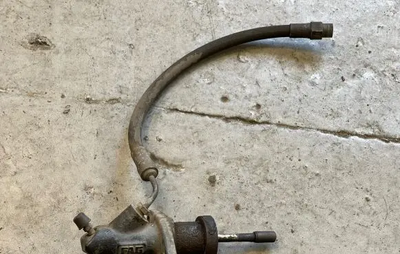 BMW Z3 E36 Clutch master cylinder 1159045