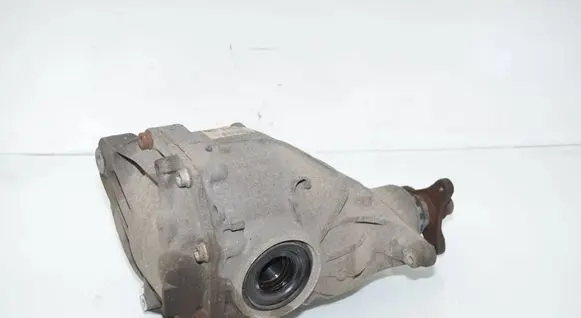 BMW 5 F10 F11 Rear differential 7630828 33107630828 7630829