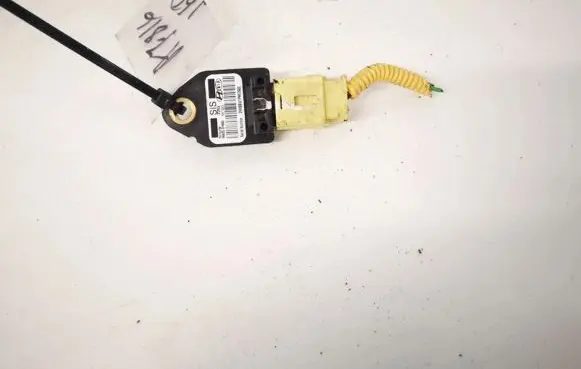 KIA Ceed Airbag deployment crash/impact sensor 959202h000 95920-2h000