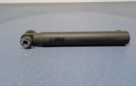 BMW X7 G07 Shock absorber/damper mounting bracket 7473097