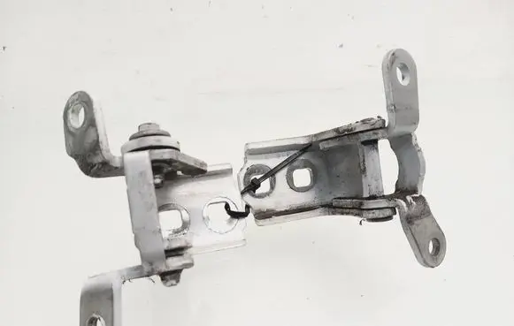 Rear door hinge set