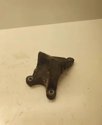 Audi A4 S4 B7 8E 8H Engine mounting bracket 8E0199308AN