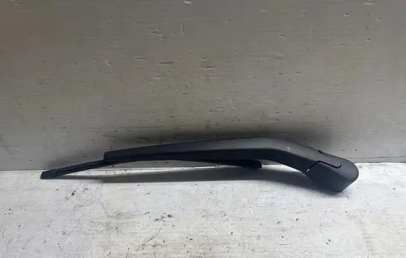Volvo XC90 Rear wiper blade arm 31349856